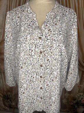 croft & barrow White Floral Button-Front Blouse with Purple and Green Print NWOT